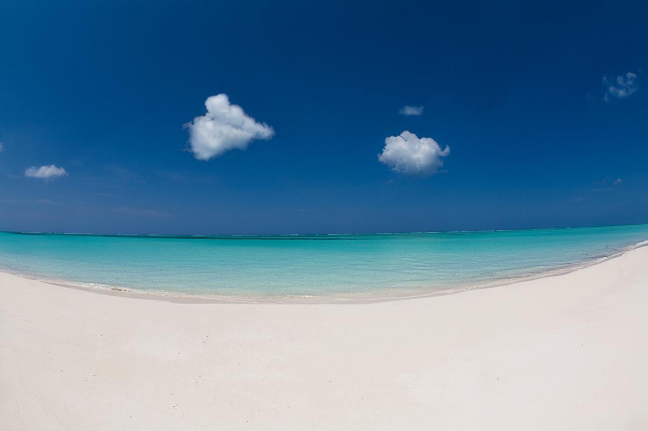 Hollywood Beach Suites Turks And Caicos NCA Exterior foto